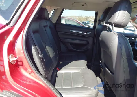 2021 Mazda Cx-5 Grand Touring z USA, uszkodzony, nr VIN JM3KFBDM6M0453696